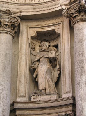 발루아의 성 펠릭스_photo by Chris Nas_on the facade of the Church of San Carlo alle Quattro Fontane in Roma_Italy.jpg